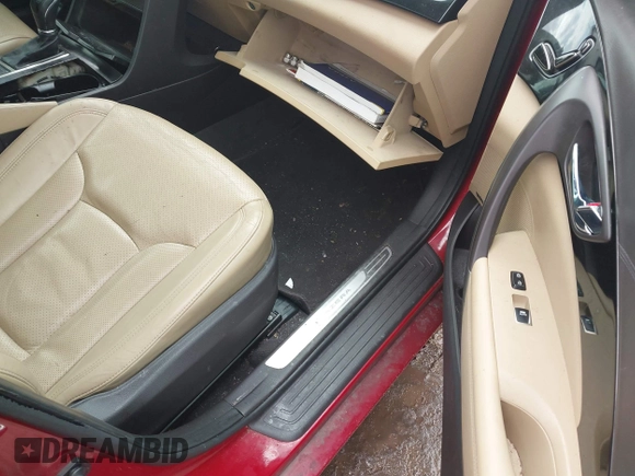 2014 Hyundai Azera Limited with VIN KMHFH4JG9EA419547, listed as a IAAI auction lot 41906777 with 134,100 mi miles and . Bid and sale history available at DreamBid. Image 5.