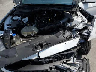 2022 Ford Mustang EcoBoost z VIN 1FATP8UHXN5101943, wystawiony jako Copart lot #55605855 z przebiegiem 62 839 mil mil oraz Szkoda całkowita • Salvage title. Historia ofert i sprzedaży dostępna na DreamBid. Obrazek 11.