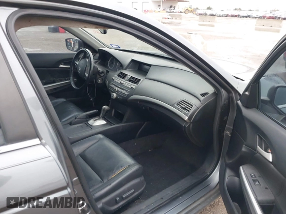 2010 Honda Accord EX-L with VIN 1HGCP3F86AA016398, listed as a IAAI auction lot 41701928 with 184,643 mi miles and . Bid and sale history available at DreamBid. Image 5.