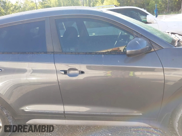 2017 Hyundai Tucson SE with VIN KM8J33A48HU413430, listed as a IAAI auction lot 41993667 with 150,736 mi miles and . Bid and sale history available at DreamBid. Image 13.