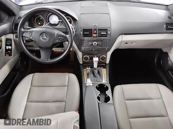 2009 Mercedes-Benz C 350 Sport с VIN WDDGF56X69R059504, выставлен на аукционе Copart как лот 62753415 с пробегом 180 759 миль миль и Чистый • Clean title. История ставок и продаж доступна на DreamBid. Изображение 8.