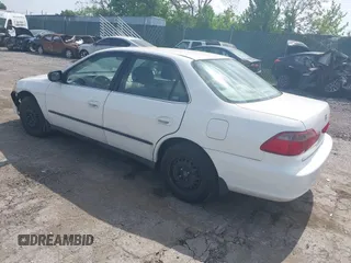 1999 Honda Accord LX z VIN 1HGCG6651XA016177, wystawiony jako IAAI lot #42179777 z przebiegiem Nie podano mil oraz . Historia ofert i sprzedaży dostępna na DreamBid. Obrazek 3.