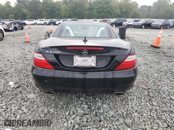 2015 Mercedes-Benz SLK-Class SLK 250 with VIN WDDPK4HA6FF098069, listed as a Copart auction lot 71551084 with 92,569 mi miles and Salvage Title. Bid and sale history available at carsss.com. Image 6.