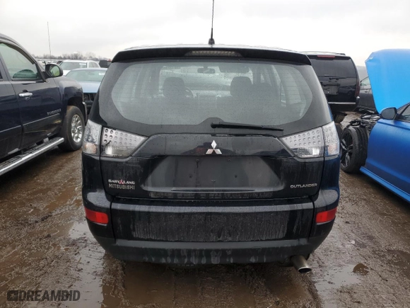 2009 Mitsubishi Outlander ES with VIN JA4LS21W89Z014270, listed as a Copart auction lot 48122385 with 172,277 mi miles and Salvage Title. Bid and sale history available at carsss.com. Image 6.