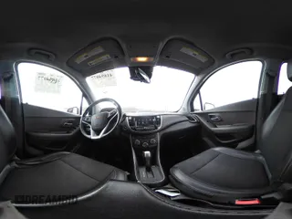 2018 Chevrolet Trax LT with VIN KL7CJPSB0JB650502, listed as a IAAI auction lot 41894077 with 74,516 mi miles. Bid and sale history available at carsss.com. Image 18.