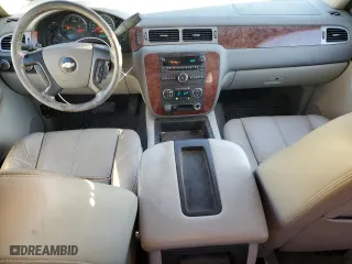 2009 Chevrolet Silverado 1500 LTZ with VIN 1GCEK39059Z268801, listed as a Copart auction lot 83850214 with 174,476 mi miles and Clean Title. Bid and sale history available at carsss.com. Image 8.