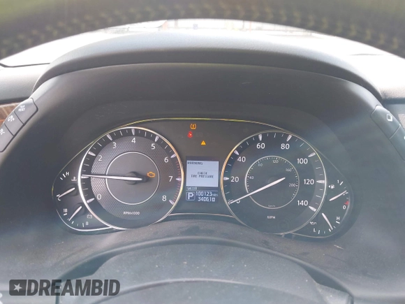 2018 Nissan Armada SL with VIN JN8AY2NC5J9557774, listed as a IAAI auction lot 40205321 with 100,123 mi miles and . Bid and sale history available at DreamBid. Image 7.
