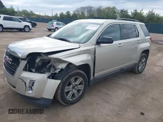 2013 GMC Terrain SLT z VIN 2GKALUEK3D6320783, wystawiony jako IAAI lot #42212829 z przebiegiem 190 951 mil mil oraz . Historia ofert i sprzedaży dostępna na DreamBid. Obrazek 2.
