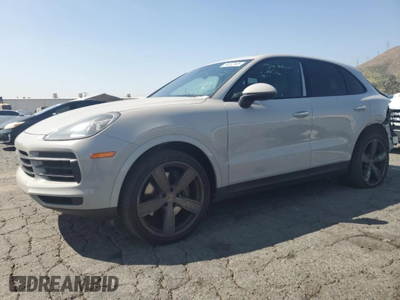 2021 Porsche Cayenne z VIN WP1AA2AY0MDA00689, wystawiony jako Copart lot #54452105 z przebiegiem 35 799 mil mil oraz Szkoda całkowita • Salvage title. Historia ofert i sprzedaży dostępna na DreamBid. Obrazek 1.