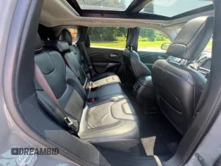 2020 Jeep Cherokee High Altitude z VIN 1C4PJMDXXLD562415, wystawiony jako Copart lot #48685715 z przebiegiem 140 404 mil mil oraz Czysty tytuł • Clean title. Historia ofert i sprzedaży dostępna na DreamBid. Obrazek 6.