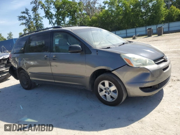 2004 Toyota Sienna CE with VIN 5TDZA23CX4S219721, listed as a Copart auction lot 52010105 with 200,887 mi miles and Salvage Title. Bid and sale history available at carsss.com. Image 4.
