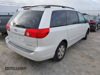 2008 Toyota Sienna XLE с VIN 5TDZK22C28S212914, выставлен на аукционе IAAI как лот 42764061 с пробегом 250 954 миль миль и . История ставок и продаж доступна на DreamBid. Изображение 4.