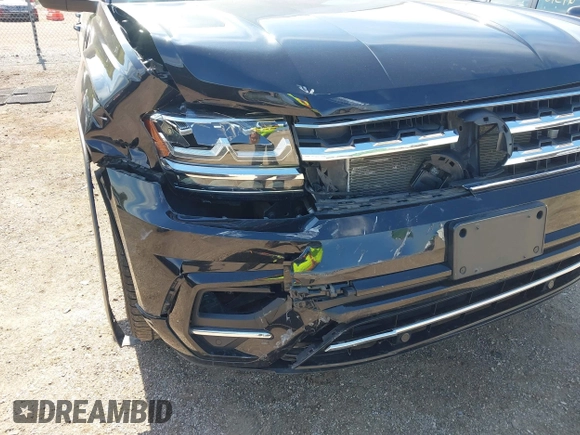 2019 Volkswagen Atlas SEL R-Line z VIN 1V2RR2CA0KC579035, wystawiony jako IAAI lot #42205407 z przebiegiem 66 188 mil mil oraz . Historia ofert i sprzedaży dostępna na DreamBid. Obrazek 6.