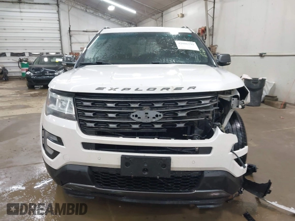 2017 Ford Explorer XLT z VIN 1FM5K8D8XHGB69410, wystawiony jako IAAI lot #42086792 z przebiegiem 171 566 mil mil oraz . Historia ofert i sprzedaży dostępna na DreamBid. Obrazek 11.