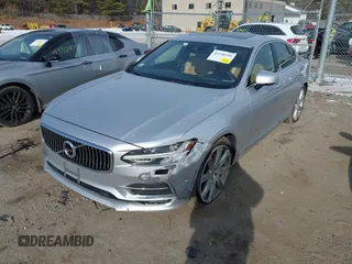 2017 Volvo S90 Inscription с VIN YV1A22MLXH1012333, выставлен на аукционе IAAI как лот 41340599 с пробегом 112 597 миль миль и . История ставок и продаж доступна на DreamBid. Изображение 17.