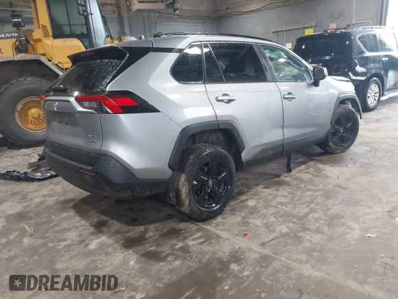 2020 Toyota RAV4 XLE with VIN 2T3P1RFV6LC089609, listed as a IAAI auction lot 41923472 with 72,368 mi miles and . Bid and sale history available at DreamBid. Image 4.