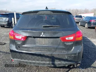 2017 Mitsubishi Outlander ES z VIN JA4AP3AU1HZ052631, wystawiony jako IAAI lot #41582071 z przebiegiem 163 112 mil mil oraz . Historia ofert i sprzedaży dostępna na DreamBid. Obrazek 16.