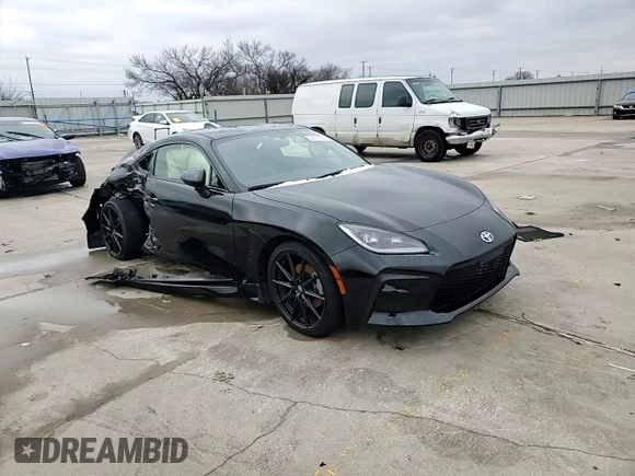 2024 Toyota 86 Premium with VIN JF1ZNBE14R8757705, listed as a Copart auction lot 88110395 with 15,128 mi miles and Salvage Title. Bid and sale history available at DreamBid. Image 11.