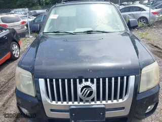 2008 Mercury Mariner with VIN 4M2CU39H28KJ29475, listed as a IAAI auction lot 40083583 with 174,716 mi miles. Bid and sale history available at carsss.com. Image 6.