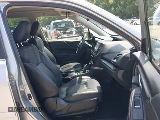 2021 Subaru Forester Limited with VIN JF2SKASC6MH565975, listed as a IAAI auction lot 42457391 with 47,318 mi miles and . Bid and sale history available at DreamBid. Image 5.