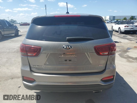 2019 Kia Sorento LX with VIN 5XYPG4A3XKG513733, listed as a Copart auction lot 53530915 with 172,370 mi miles and Non Repairable. Bid and sale history available at carsss.com. Image 6.