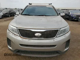 2014 Kia Sorento LX with VIN 5XYKT4A79EG525448, listed as a Copart auction lot 87091004 with 176,854 mi miles and Clean Title. Bid and sale history available at carsss.com. Image 5.
