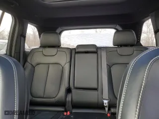 2024 Jeep Grand Cherokee Overland with VIN 1C4RJHDG8R8598461, listed as a Copart auction lot 42279685 with 1,677 mi miles and Salvage Title. Bid and sale history available at carsss.com. Image 10.