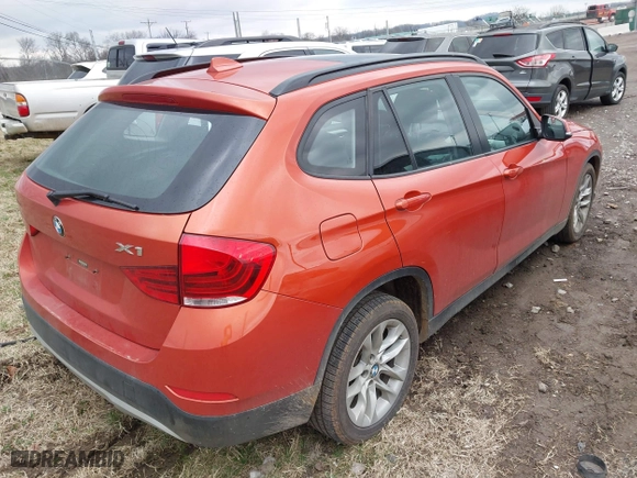 2015 BMW X1 xDrive28i with VIN WBAVL1C50FVY41206, listed as a IAAI auction lot 41508136 with 102,725 mi miles. Bid and sale history available at carsss.com. Image 4.