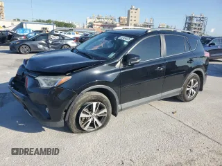 2018 Toyota RAV4 XLE with VIN 2T3WFREV2JW472232, listed as a Copart auction lot 52464025 with 131,421 mi miles and Salvage Title. Bid and sale history available at carsss.com. Image 1.