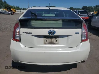 2015 Toyota Prius Four with VIN JTDKN3DU3F1876802, listed as a Copart auction lot 60109085 with 180,951 mi miles and Salvage title. Bid and sale history available at DreamBid. Image 6.