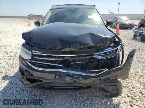 2022 Volkswagen Tiguan SE с VIN 3VV3B7AX8NM121859, выставлен на аукционе Copart как лот 53193415 с пробегом 24 559 миль миль и Списание • Salvage title. История ставок и продаж доступна на DreamBid. Изображение 12.