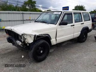 1998 Jeep Cherokee SE with VIN 1J4FT28S8WL219020, listed as a Copart auction lot 67757004 with 217,715 mi miles and Salvage Title. Bid and sale history available at carsss.com. Image 1.