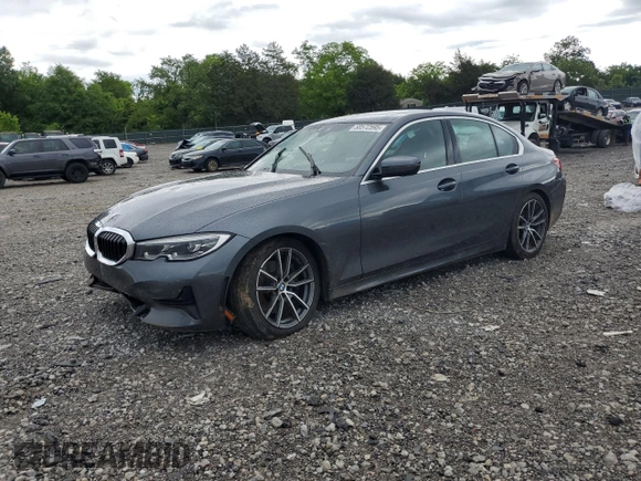 2021 BMW 3 Series 330i xDrive z VIN 3MW5R7J01M8B91830, wystawiony jako Copart lot #58572595 z przebiegiem Nie podano mil oraz Szkoda całkowita • Salvage title. Historia ofert i sprzedaży dostępna na DreamBid. Obrazek 1.