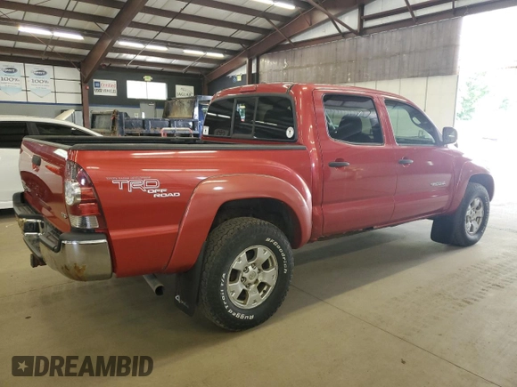 2011 Toyota Tacoma with VIN 3TMLU4EN7BM068907, listed as a Copart auction lot 61417485 with 117,747 mi miles and Clean title. Bid and sale history available at DreamBid. Image 3.