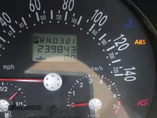 1999 Volkswagen Beetle GLS with VIN 3VWCC21C3XM412801, listed as a IAAI auction lot 42193092 with 239,843 mi miles and . Bid and sale history available at DreamBid. Image 7.