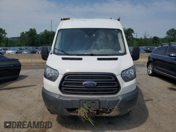 2017 Ford Transit с VIN 1FTYR2CM4HKB52561, выставлен на аукционе Copart как лот 60880495 с пробегом 196 281 миль миль и Списание • Salvage title. История ставок и продаж доступна на DreamBid. Изображение 5.