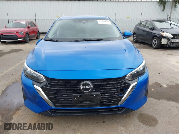 2024 Nissan Sentra SV with VIN 3N1AB8CV6RY259392, listed as a IAAI auction lot 41880299 with 10,976 mi miles and . Bid and sale history available at DreamBid. Image 12.