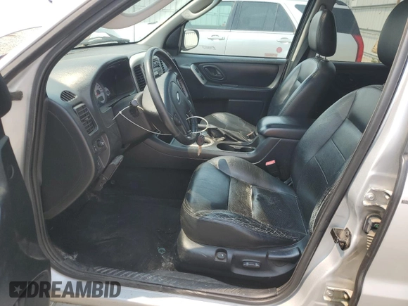 2007 Ford Escape Limited with VIN 1FMYU94167KA15448, listed as a Copart auction lot 57178795 with 301,759 mi miles and Salvage title. Bid and sale history available at DreamBid. Image 7.