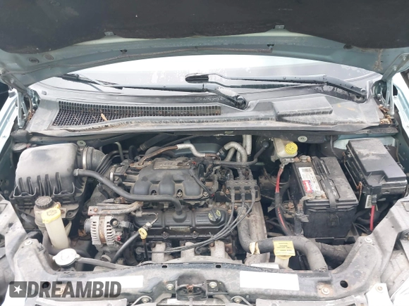 2008 Chrysler Town & Country Touring with VIN 2A8HR54P08R663396, listed as a IAAI auction lot 39554554 with 174,327 mi miles and . Bid and sale history available at DreamBid. Image 10.