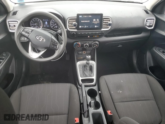 2022 Hyundai Venue SE z VIN KMHRB8A38NU141547, wystawiony jako Copart lot #49505085 z przebiegiem 25 347 mil mil oraz Czysty tytuł • Clean title. Historia ofert i sprzedaży dostępna na DreamBid. Obrazek 8.