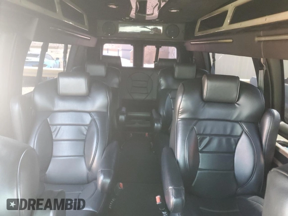 2013 Ford Econoline Cargo z VIN 1FTSS3ES1DDA07312, wystawiony jako Copart lot #57964345 z przebiegiem 174 468 mil mil oraz Szkoda całkowita • Salvage title. Historia ofert i sprzedaży dostępna na DreamBid. Obrazek 10.