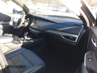2020 Cadillac XT4 AWD Premium Luxury with VIN 1GYFZDR43LF095467, listed as a IAAI auction lot 41256992 with 21,418 mi miles and . Bid and sale history available at DreamBid. Image 5.