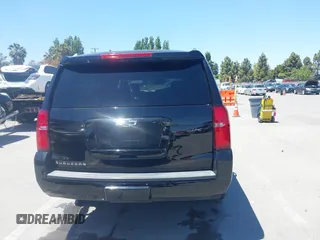 2017 Chevrolet Suburban LT z VIN 1GNSKHKC9HR234340, wystawiony jako IAAI lot #42327787 z przebiegiem 79 013 mil mil oraz . Historia ofert i sprzedaży dostępna na DreamBid. Obrazek 16.