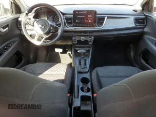 2021 Kia Rio LX with VIN 3KPA24AD7ME421086, listed as a Copart auction lot 43336485 with 58,620 mi miles and Salvage Title. Bid and sale history available at carsss.com. Image 8.