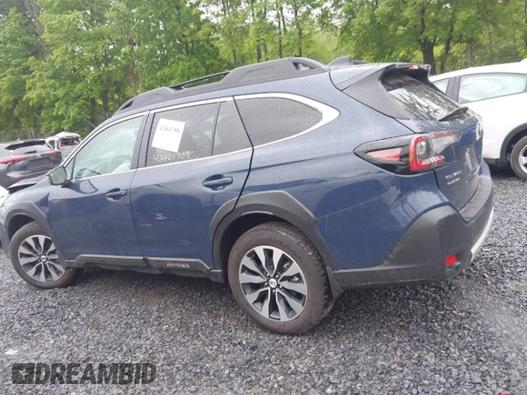 2025 Subaru Outback Limited with VIN 4S4BTANC5S3175477, listed as a IAAI auction lot 42461708 with 8,502 mi miles and . Bid and sale history available at DreamBid. Image 14.