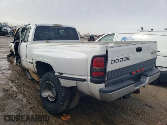 1999 Dodge Ram 3500 with VIN 1B7MF336XXJ546066, listed as a Copart auction lot 45371495 with 0 mi miles and Salvage Title. Bid and sale history available at carsss.com. Image 2.