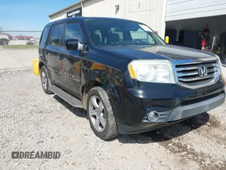 2014 Honda Pilot EX-L with VIN 5FNYF3H78EB003547, listed as a IAAI auction lot 41857061 with 192,371 mi miles and . Bid and sale history available at carsss.com. Image 6.