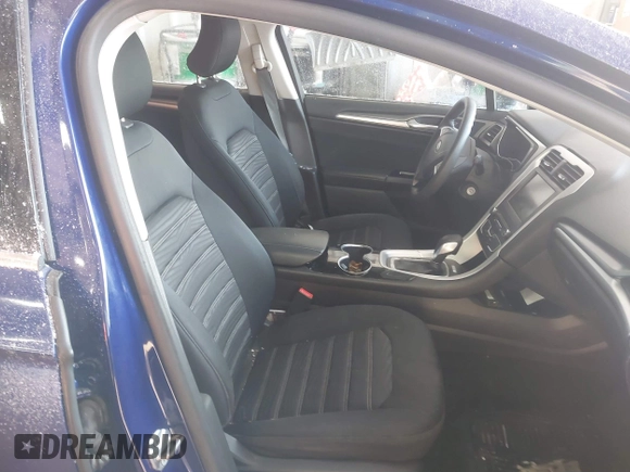 2016 Ford Fusion SE with VIN 3FA6P0HD3GR188221, listed as a IAAI auction lot 41327227 with 98,167 mi miles. Bid and sale history available at carsss.com. Image 5.