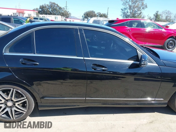 2013 Mercedes-Benz C 350 Sport with VIN WDDGF5HB8DR266275, listed as a IAAI auction lot 41823588 with 132,628 mi miles and . Bid and sale history available at DreamBid. Image 14.