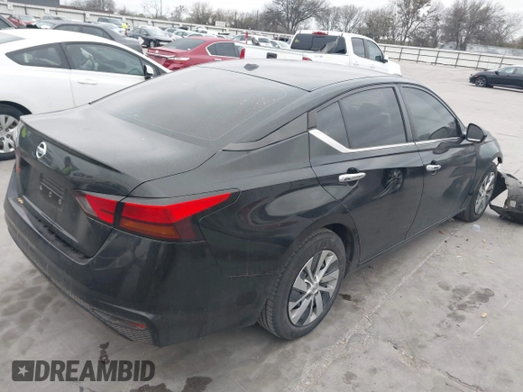 2019 Nissan Altima S with VIN 1N4BL4BV7KC240797, listed as a IAAI auction lot 41759210 with 89,840 mi miles and . Bid and sale history available at DreamBid. Image 4.
